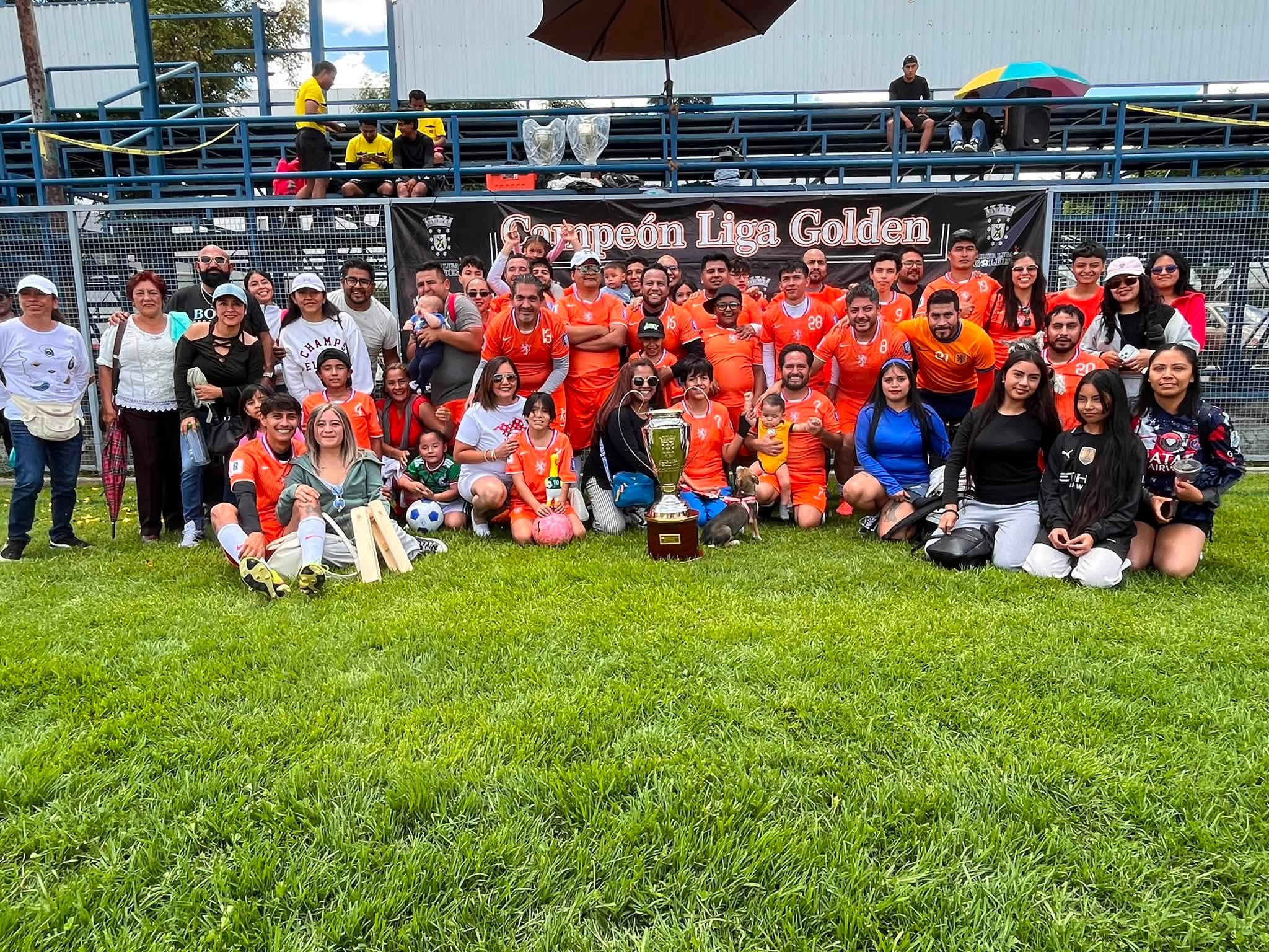 Campeón 1ra Fuerza
